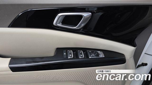 Kia Carnival (IV) Gasoline 9-Seater Prestige 2021 — фото 31