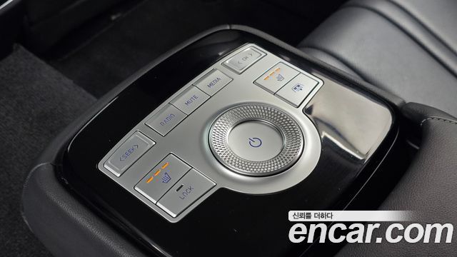 Genesis G80 (RG3) Gasoline 3.5 Turbo 2WD 2021 — фото 31