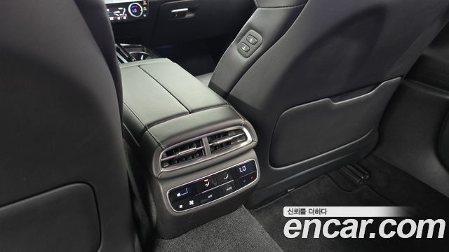 Genesis G80 (RG3) Gasoline 3.5 Turbo 2WD 2021 — фото 32