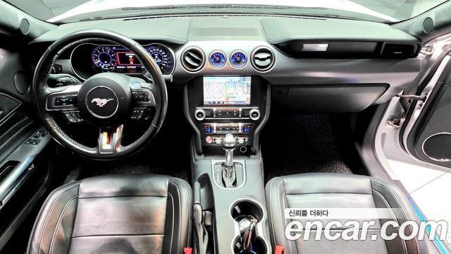 Ford Mustang GT Coupe 2022 — фото 7