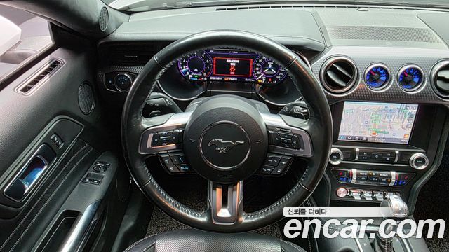 Ford Mustang GT Coupe 2022 — фото 13