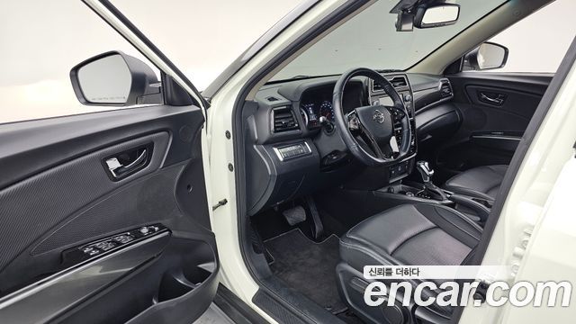 KG Mobility (SsangYong) Very New Tivoli Gasoline 1.5 2WD V3 2022 — фото 10