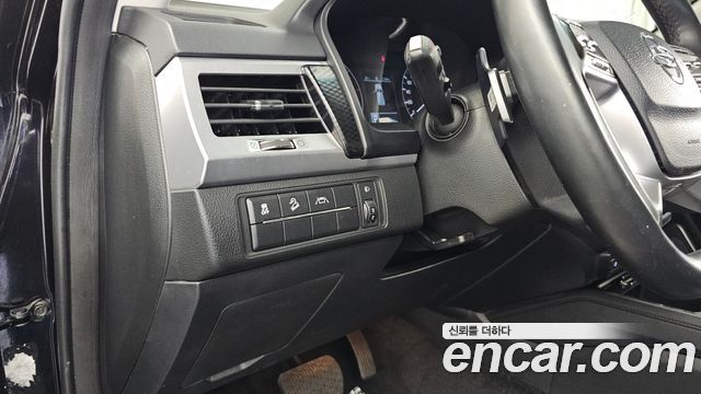 KG Mobility (SsangYong) Rexton Diesel 2.2 2WD Luxury 2021 — фото 36