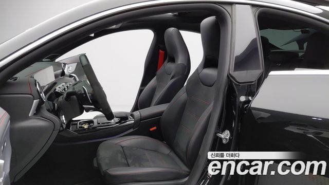 Mercedes-Benz CLA-Class (C118) AMG CLA 45 S 4MATIC+ 2021 — фото 10