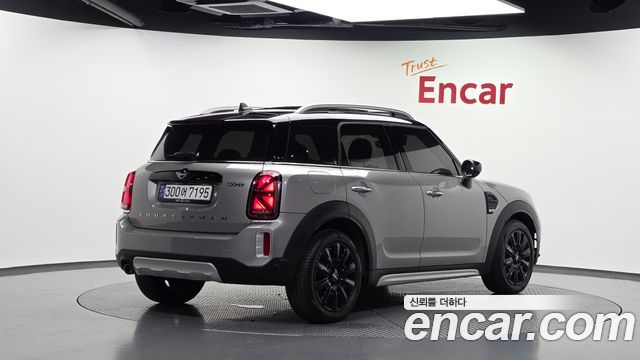 MINI Cooper Countryman Classic 2nd 2024 — фото 2