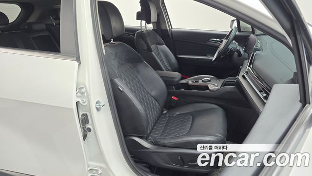 Kia Sportage Hybrid (V) Signature 2WD 2024 — фото 26