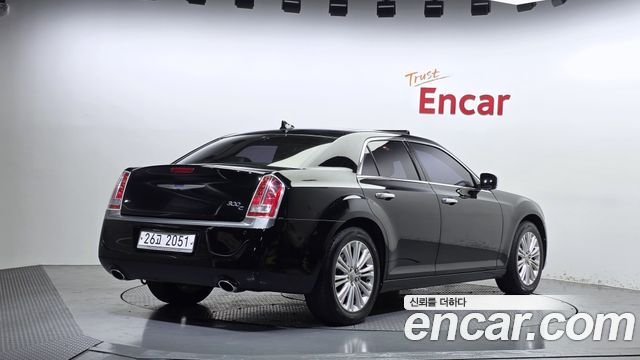 Chrysler 300C 3.6 AWD 2013 — фото 2