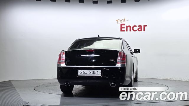 Chrysler 300C 3.6 AWD 2013 — фото 4