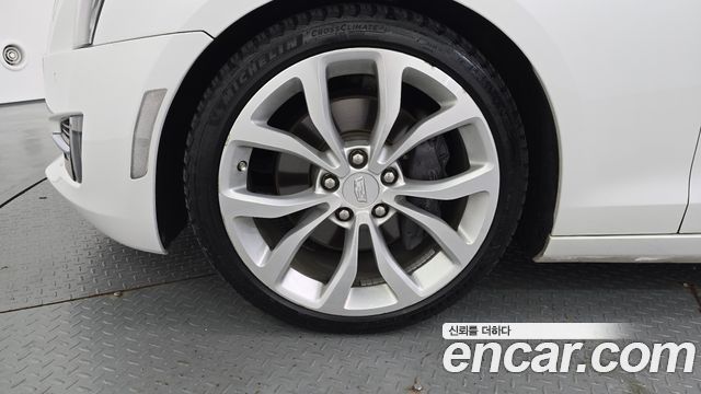 Cadillac ATS 2.0 Premium 1st 2015 — фото 5