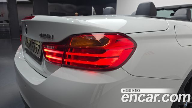 BMW 4 Series (F32) 428i M Sport Convertible 2016 — фото 23