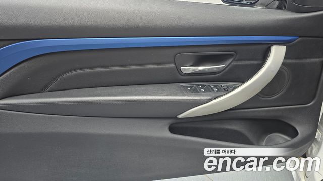 BMW 4 Series (F32) 428i M Sport Convertible 2016 — фото 24