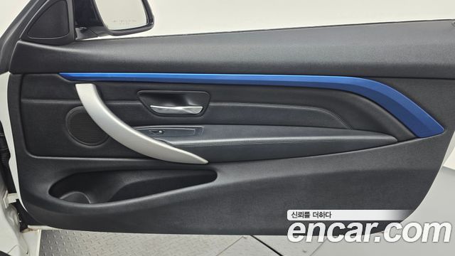 BMW 4 Series (F32) 428i M Sport Convertible 2016 — фото 25