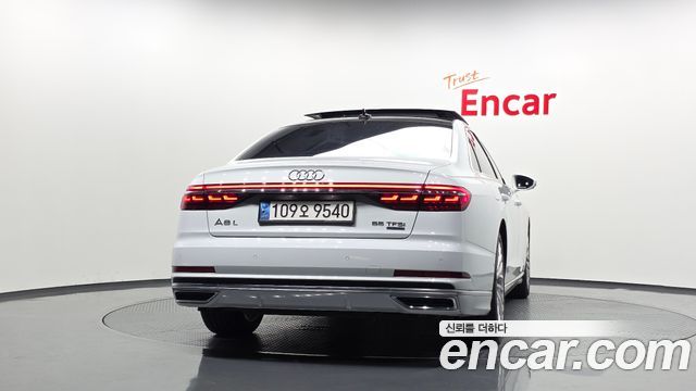 Audi A8 (D5) 55 TFSI Quattro LWB 2020 — фото 4
