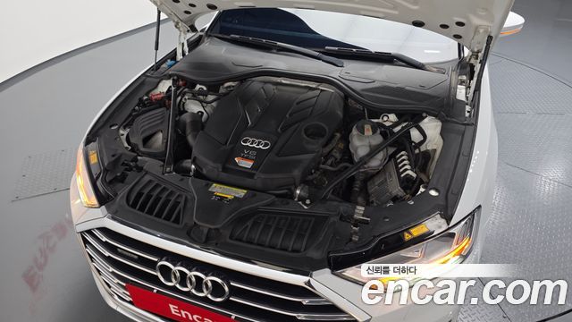 Audi A8 (D5) 55 TFSI Quattro LWB 2020 — фото 6