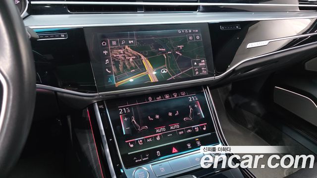 Audi A8 (D5) 55 TFSI Quattro LWB 2020 — фото 14