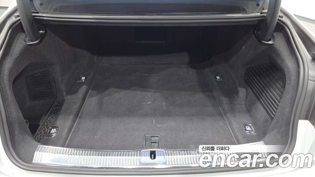 Audi A8 (D5) 55 TFSI Quattro LWB 2020 — фото 20