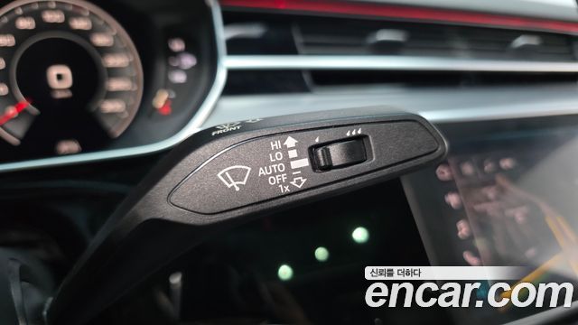 Audi A8 (D5) 55 TFSI Quattro LWB 2020 — фото 35