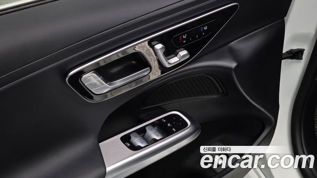 Mercedes-Benz E-Class (W214) E200 Avantgarde Limited 2025 — фото 16