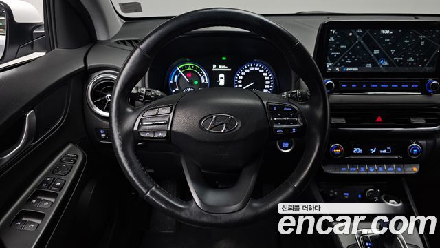 Hyundai Kona Hybrid Inspiration 2021 — фото 17