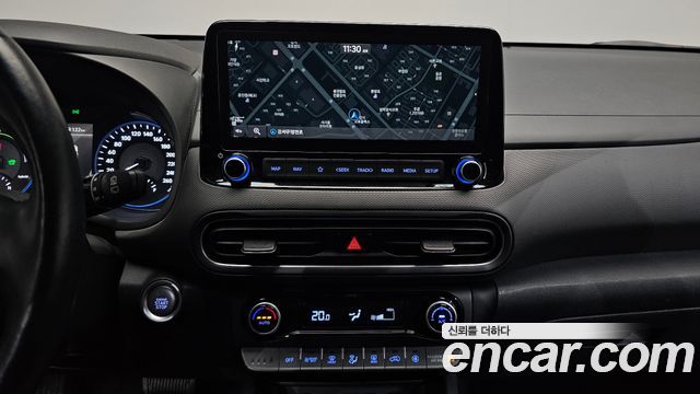 Hyundai Kona Hybrid Inspiration 2021 — фото 18
