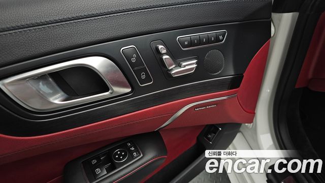 Mercedes-Benz SL-Class SL400 R231 2019 — фото 17