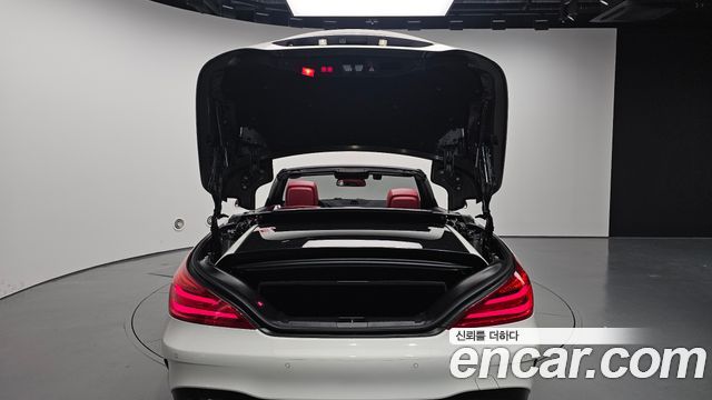 Mercedes-Benz SL-Class SL400 R231 2019 — фото 20