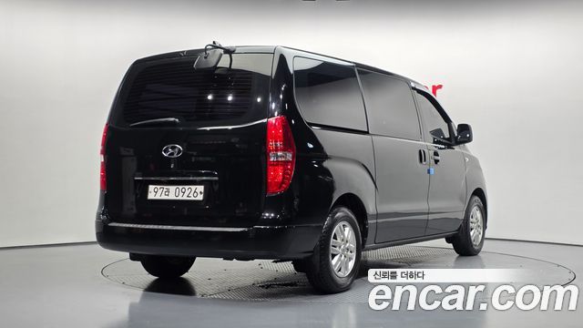 Hyundai Grand Starex Van 3-Seater Smart 2019 — фото 2