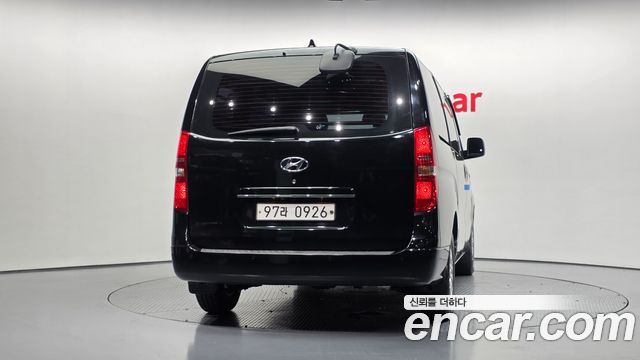 Hyundai Grand Starex Van 3-Seater Smart 2019 — фото 4