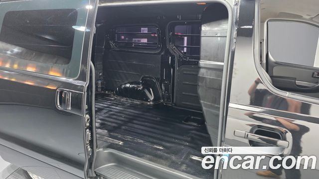 Hyundai Grand Starex Van 3-Seater Smart 2019 — фото 12