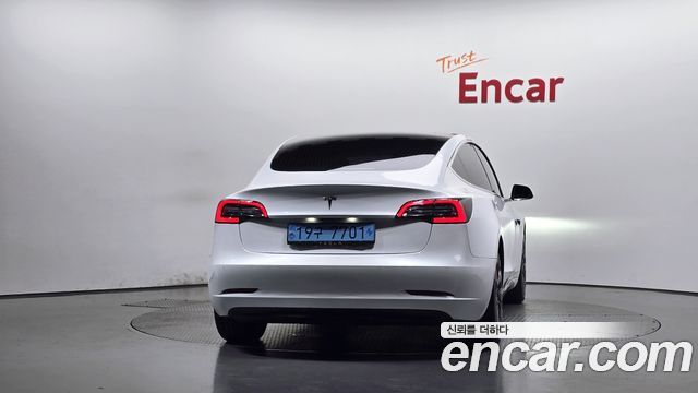 Tesla Model 3 Standard Range Plue RWD 2020 — фото 4
