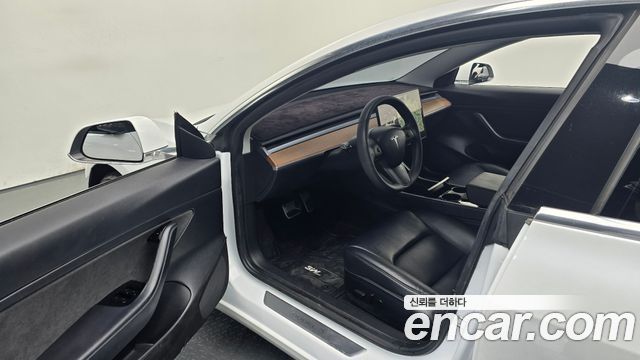 Tesla Model 3 Standard Range Plue RWD 2020 — фото 11