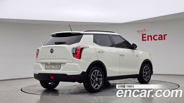 KG Mobility (SsangYong) Very New Tivoli Gasoline 1.5 2WD V3 2022 — фото 2