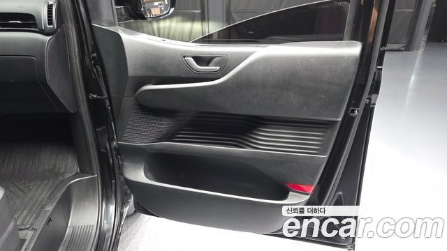 Hyundai Staria Cargo 3-Seater Modern 2022 — фото 25