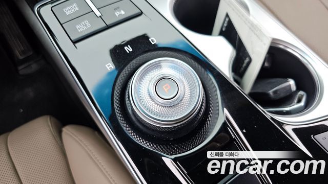 Kia K8 2.5 Gasoline 2WD Noblesse 2023 — фото 9