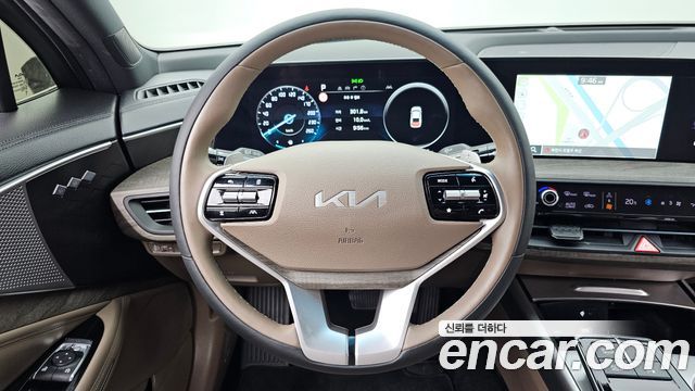 Kia K8 2.5 Gasoline 2WD Noblesse 2023 — фото 13