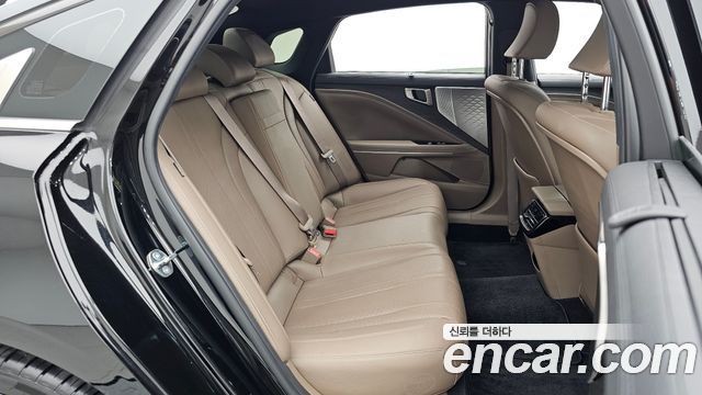 Kia K8 2.5 Gasoline 2WD Noblesse 2023 — фото 11