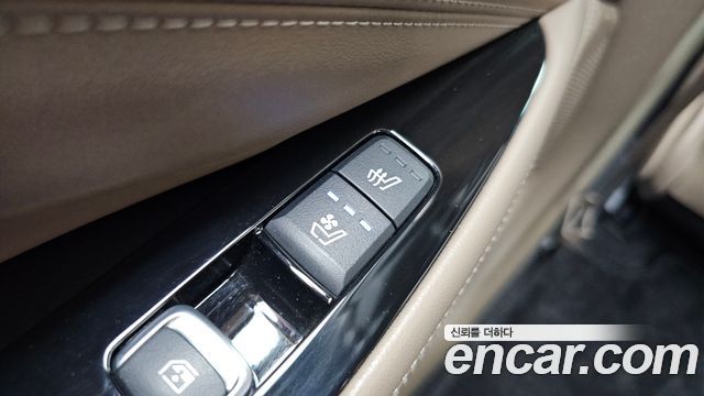 Kia K8 2.5 Gasoline 2WD Noblesse 2023 — фото 19