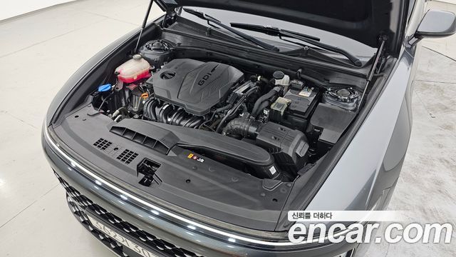 Hyundai Grandeur (GN7) 2,5 Gasoline 2WD Premium 2023 — фото 6