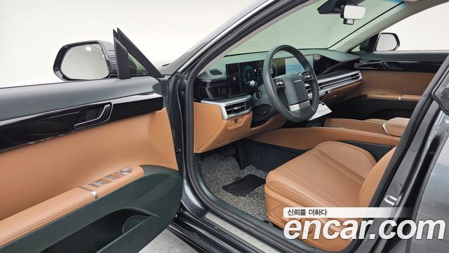 Hyundai Grandeur (GN7) 2,5 Gasoline 2WD Premium 2023 — фото 10
