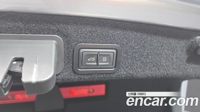 Audi A6 35 TDI Premium C7 2018 — фото 40