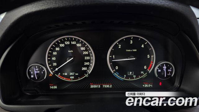 BMW X5 (F15) xDrive 30d 2015 — фото 8