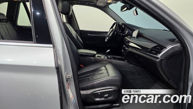 BMW X5 (F15) xDrive 30d 2015 — фото 15