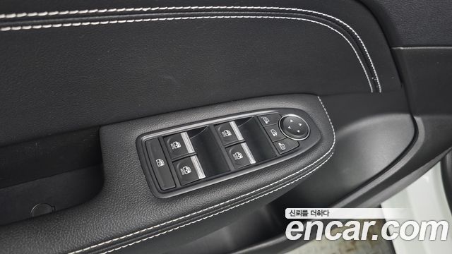 Renault Korea XM3 1.3 TCe RE Inspire 2023 — фото 36