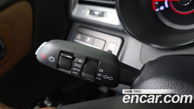 KG Mobility (SsangYong) Tivoli Armor Gear Edition 2WD 2018 — фото 13