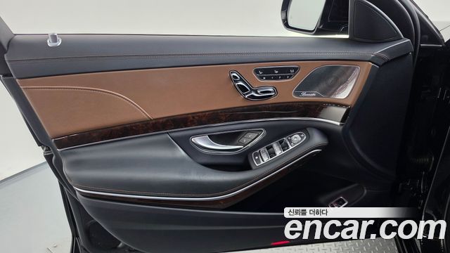 Mercedes-Benz S-Class (W222) S560L 4MATIC 2019 — фото 24