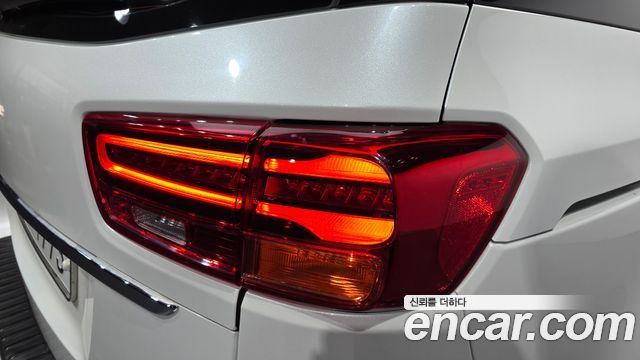 Kia Carnival 9-Seater Hi-Limousine Luxury 2019 — фото 23