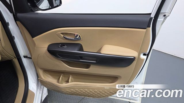 Kia Carnival 9-Seater Hi-Limousine Luxury 2019 — фото 24