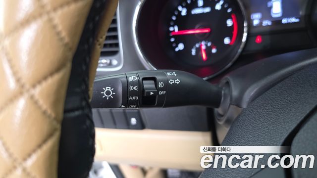 Kia Carnival 9-Seater Hi-Limousine Luxury 2019 — фото 29