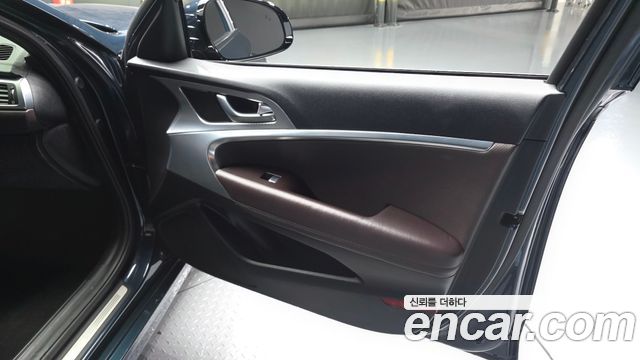 Genesis G70 Diesel 2.2 4WD 2021 — фото 24