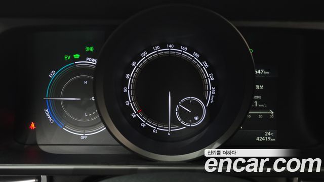 Hyundai Avante Hybrid (CN7) Smart 2023 — фото 8
